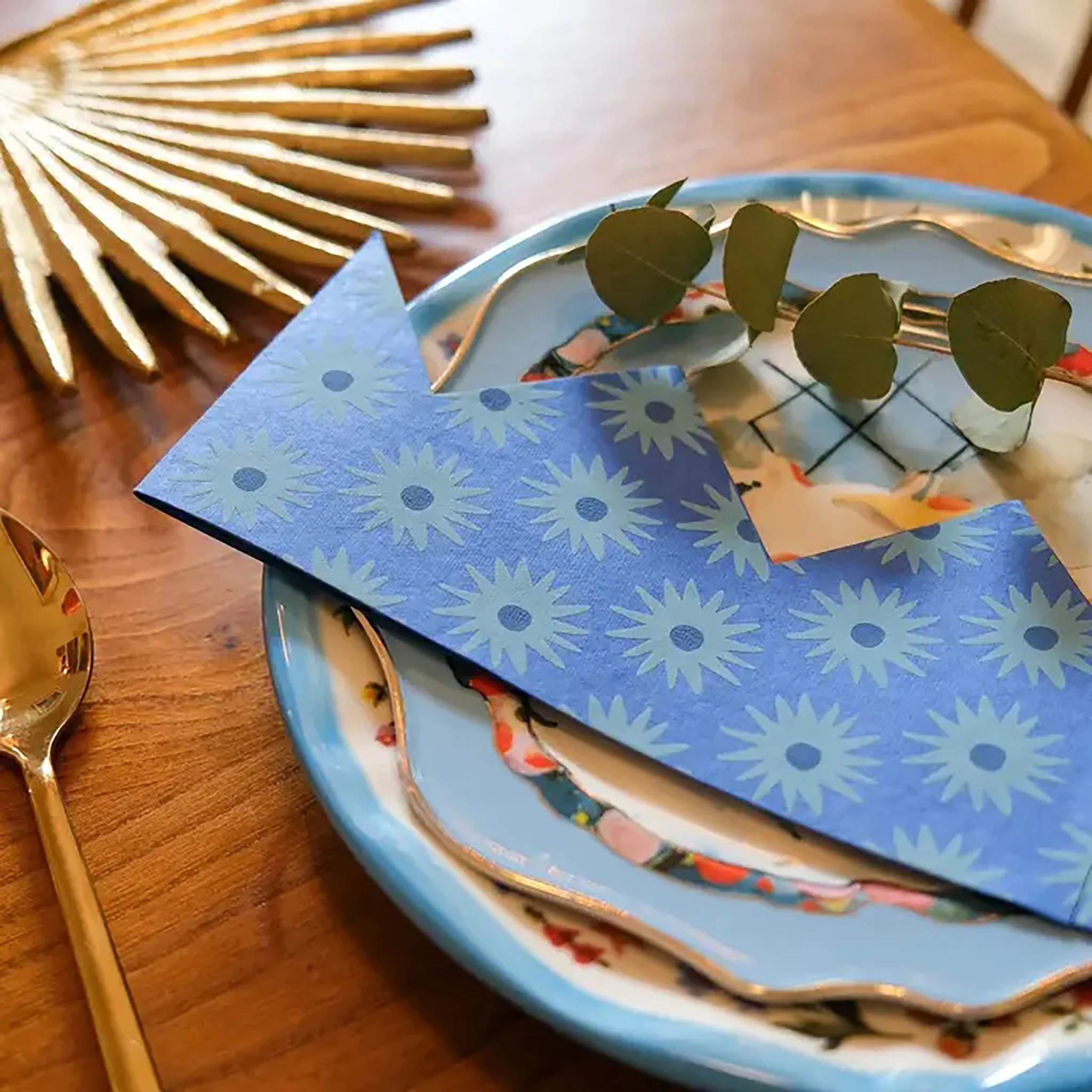 Paper Party Crowns - Blue & Yellow - Image 4